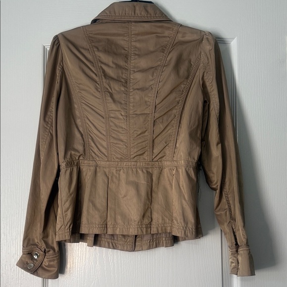 White House | Black Markey Women's Tan Blazer with Button Accents Size 4 - Picture 2 of 4